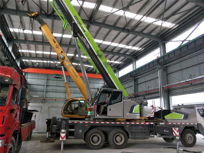 襄州区高空车出租需要注意哪些安全事项？